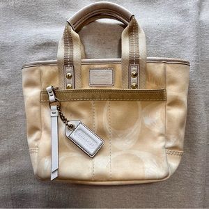 ❤️‍🔥🌟Coach🌟❤️‍🔥Signature Scribble Tote Handbag Purse #L05M-201